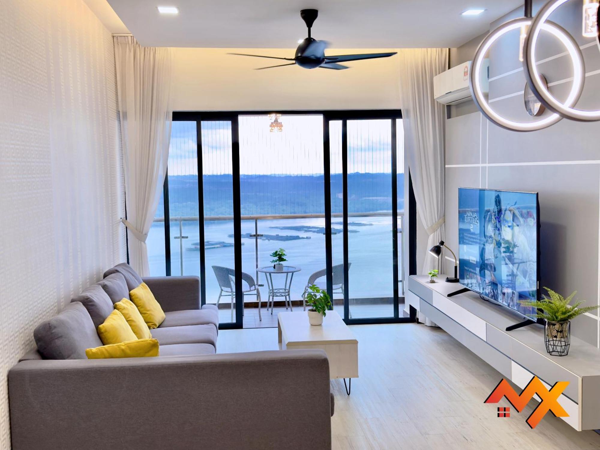 Full Sea View Country Garden Danga Bay 11-13pax Pangsapuri *